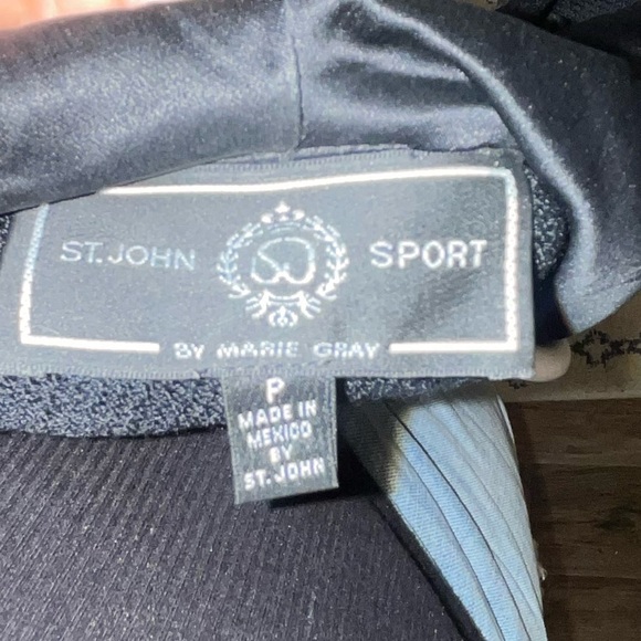 St. John Sport By Marie Gray Black Wool Blend Hooded zip Sweater Jacket - Picture 2 of 5